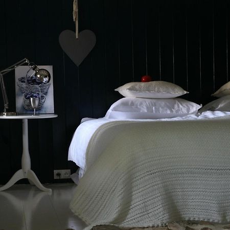 Bed and Breakfast La Paresse En Douce Tours-Sur-Meymont Екстер'єр фото