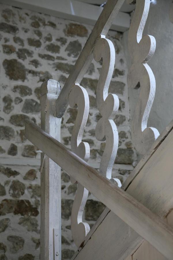 Bed and Breakfast La Paresse En Douce Tours-Sur-Meymont Екстер'єр фото
